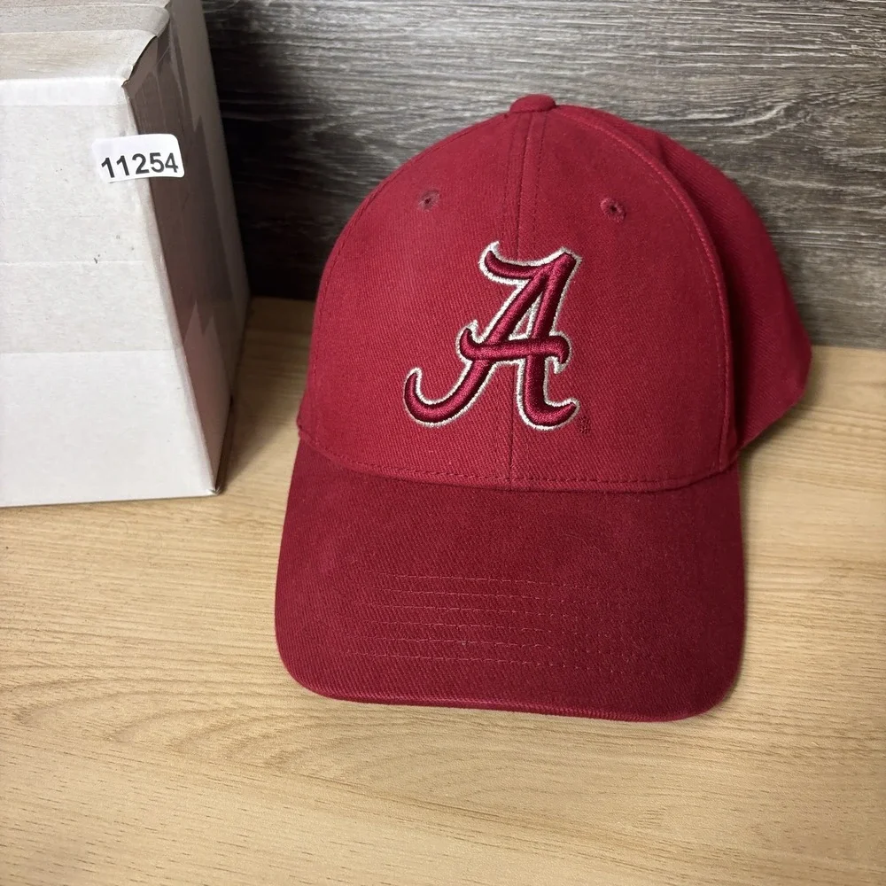 Alabama Crimson Tide Hat Cap Strap Back Red NCAA Football Mens College Sports
